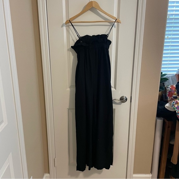 Banana Republic Linen Blend Wide Leg Ruffle Neckline Jumpsuit Black Size Small - Picture 11 of 14